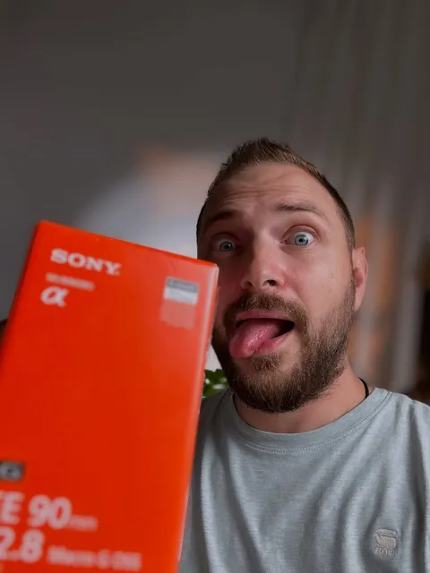 Мега много обичам дните, в които си взимам нов обектив! Няма търпение да тествам и да видя дали ще Ви харесат кадрите с него 😤😍

#359zing #359zingphotography #sony #sony90mmmacro #macro #macrolens #newlens #sofia❤️ #bulgaria